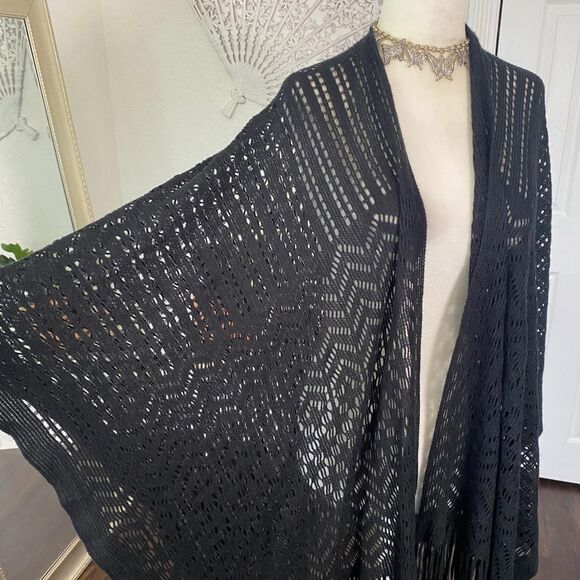 Whimsygoth Asymmetric Black Soft Fringe Long Open Front Poncho Shawl Top OS - Picture 4 of 8